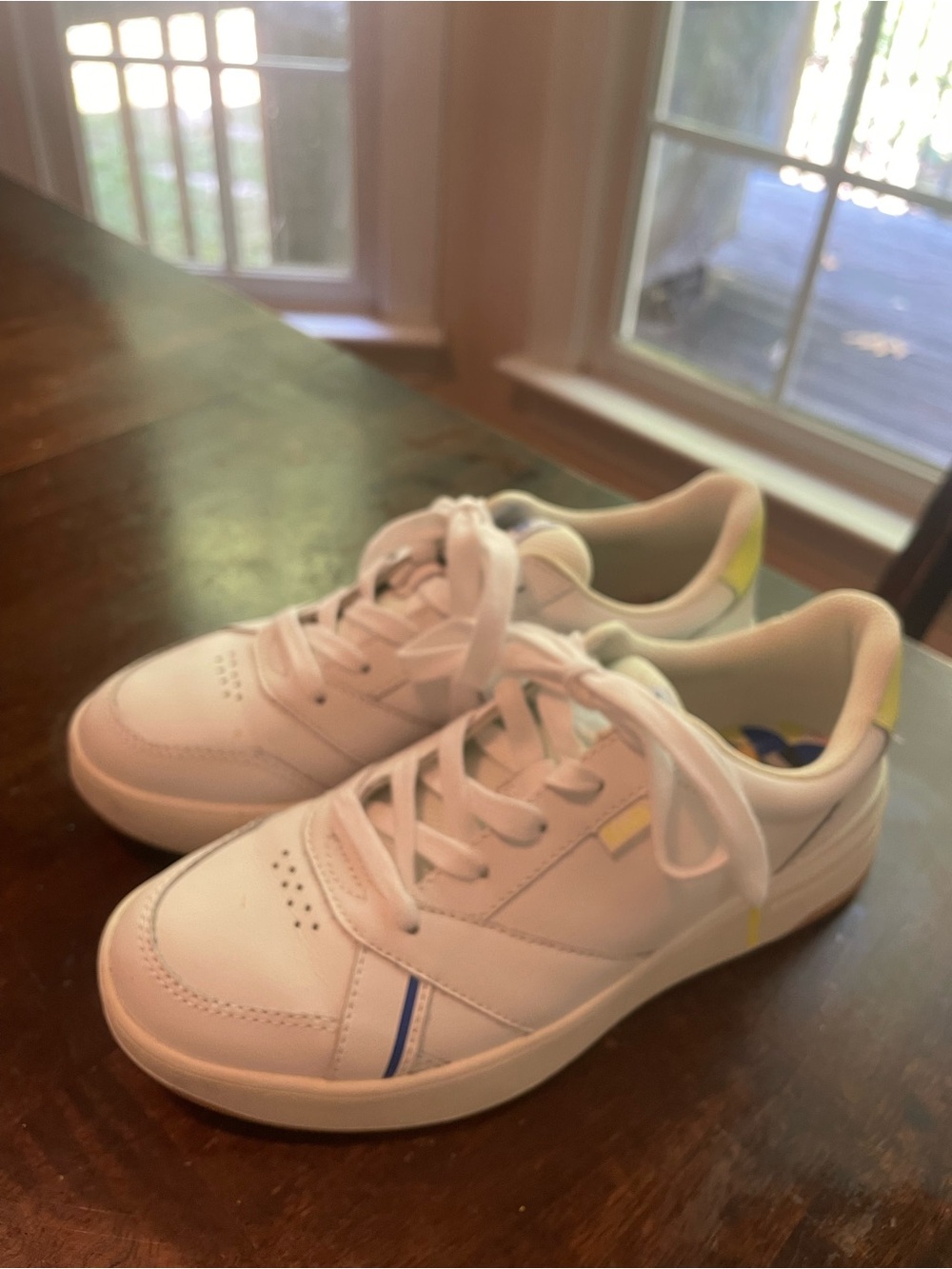 Keds White Pickleball Sneakers with Blue and Yellow Accents - Casual Lace-Up